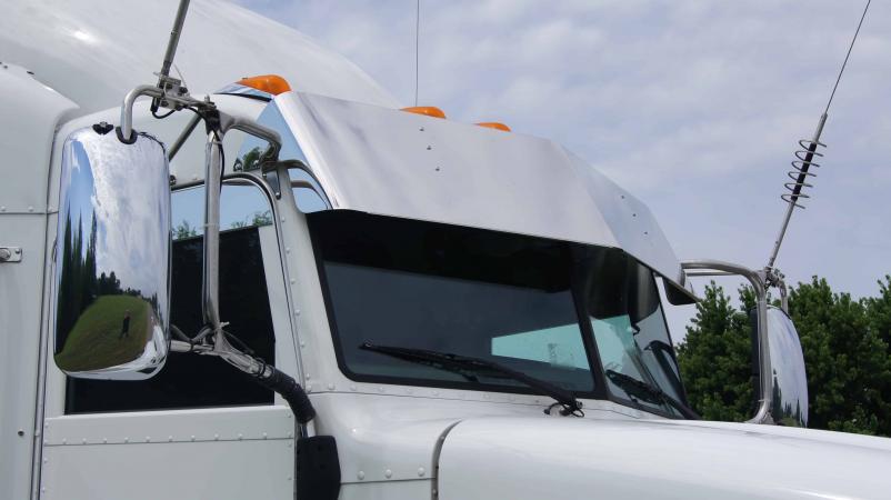 386 peterbilt visor